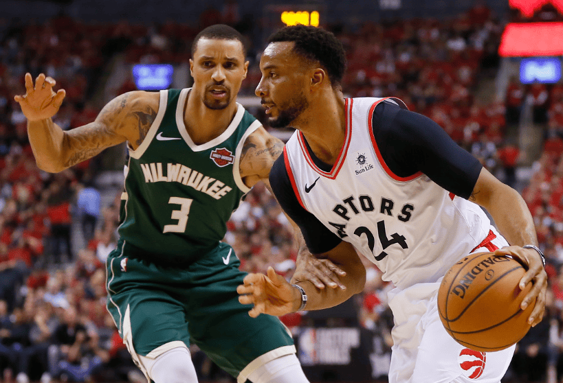 包含密尔沃基雄鹿训练开放日,窗口期状态回暖引欢呼,NBA常规赛在即,赛程密集仍需轮换的词条 包含密尔沃基雄鹿训练开放日,窗口期状态回暖引欢呼,NBA常规赛在即,赛程密集仍需轮换的词条