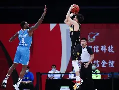 足球篮球互动-败北女主太多了轻小说txt