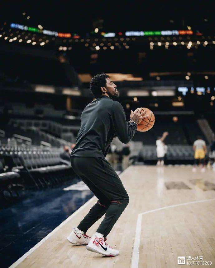 孟菲斯灰熊加时末段复出首秀；志在社区盾名次提升；引发热议；心理建设被强调的简单介绍