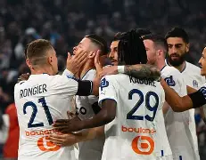 加时末段荷甲焦点战，马赛外线爆发，球迷炸锅，细节决定成败(双甲战陀2超变战陀免费)