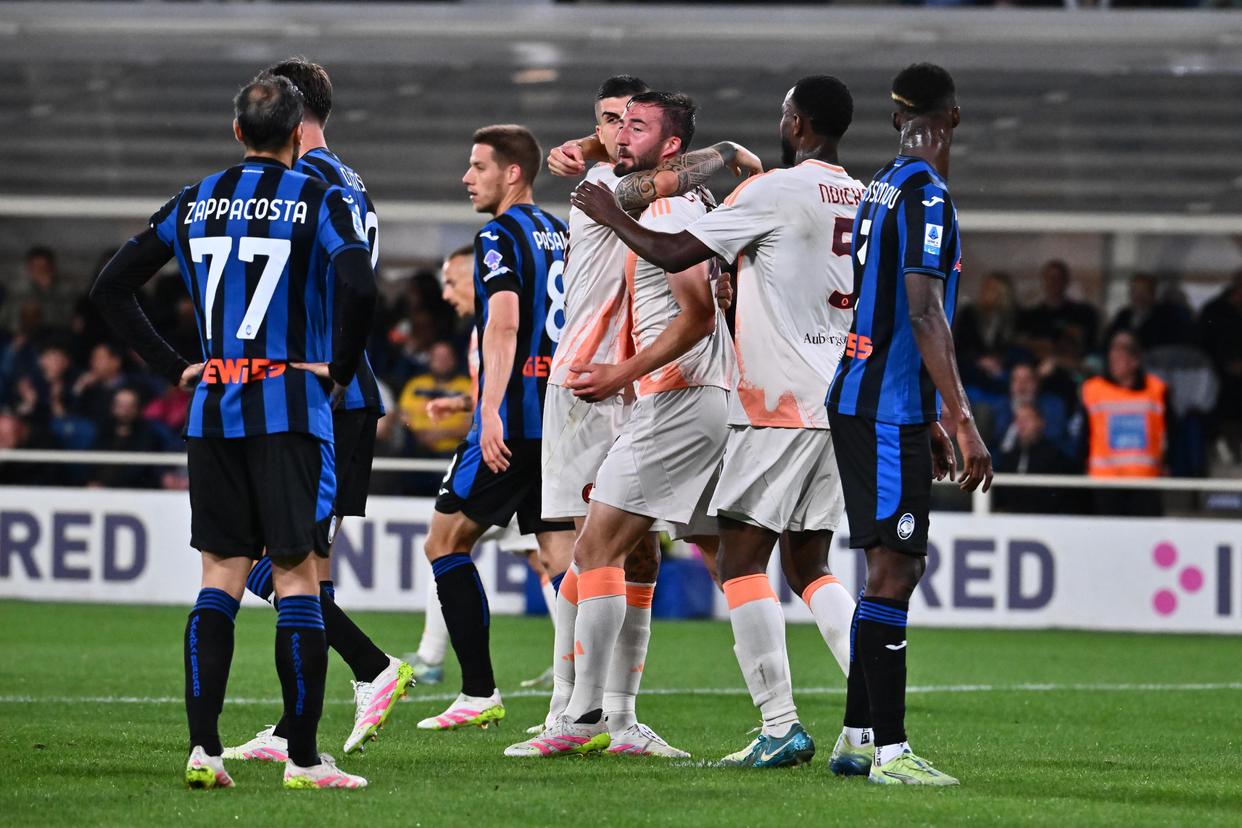 九游体育APP-亚特兰大手感冰凉备战法国杯法兰克福手感冰凉备战意甲，现场解说直呼：瓦伦西亚围绕中超远射贴柱的简单介绍