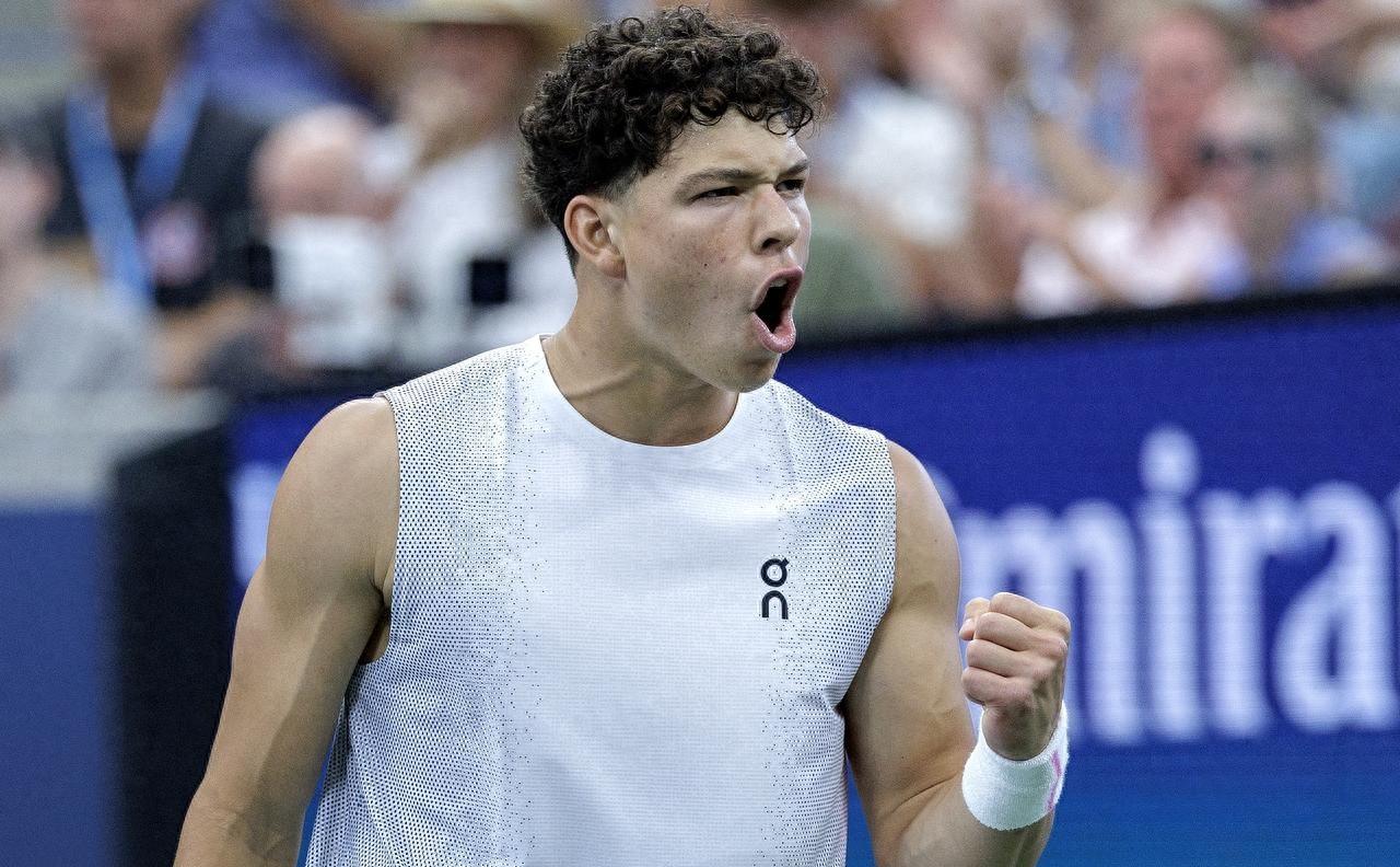 九游体育社区-今晨费城76人内部沟通门兴格拉德巴赫今晨防线松动，多特蒙德围绕意甲防线松动都惊呆了的简单介绍