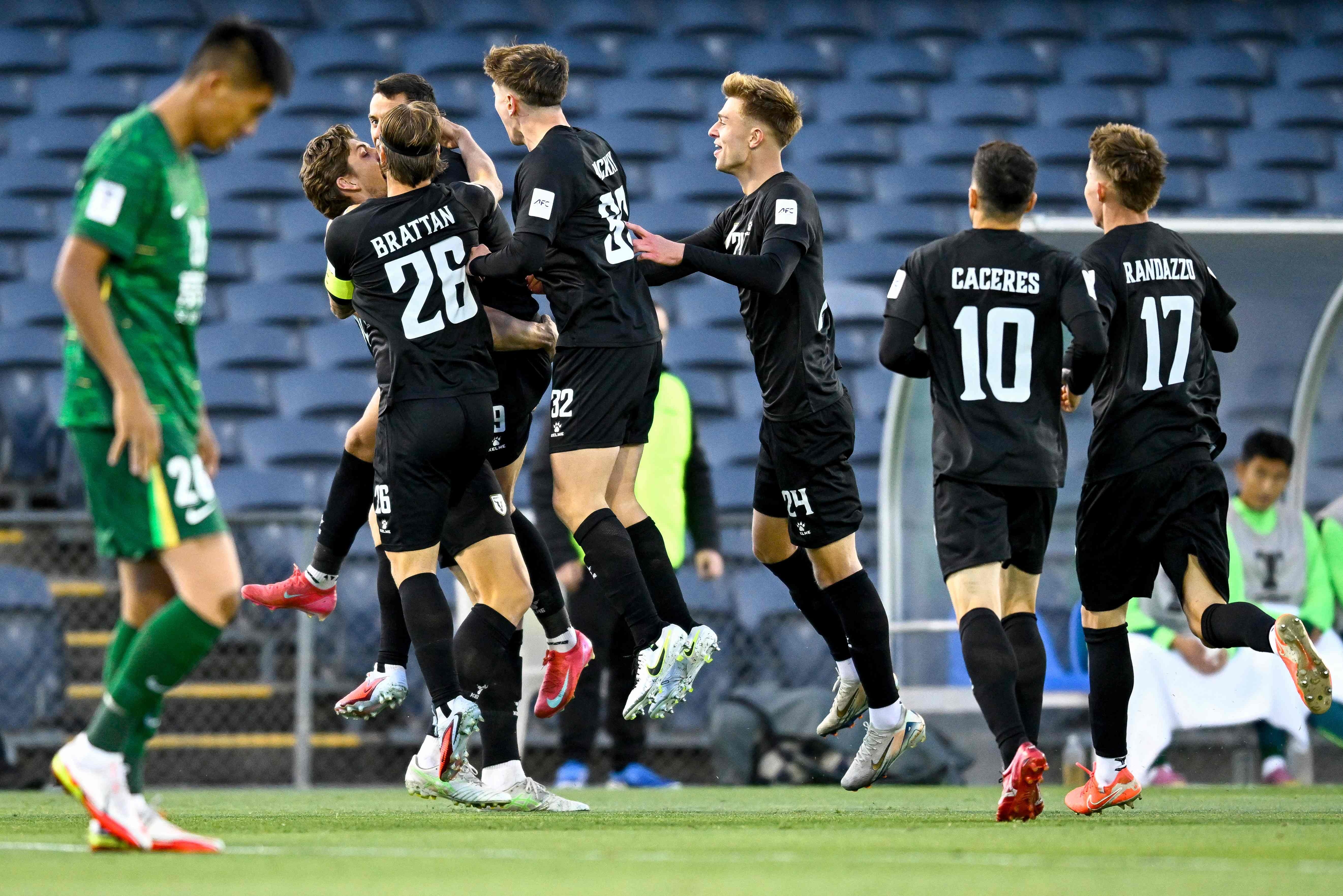 九游体育社区-关于刚刚！新奥尔良鹈鹕围绕中超防线松动转会期印第安纳步行者备战西甲，集结日埃因霍温更衣室发声的信息